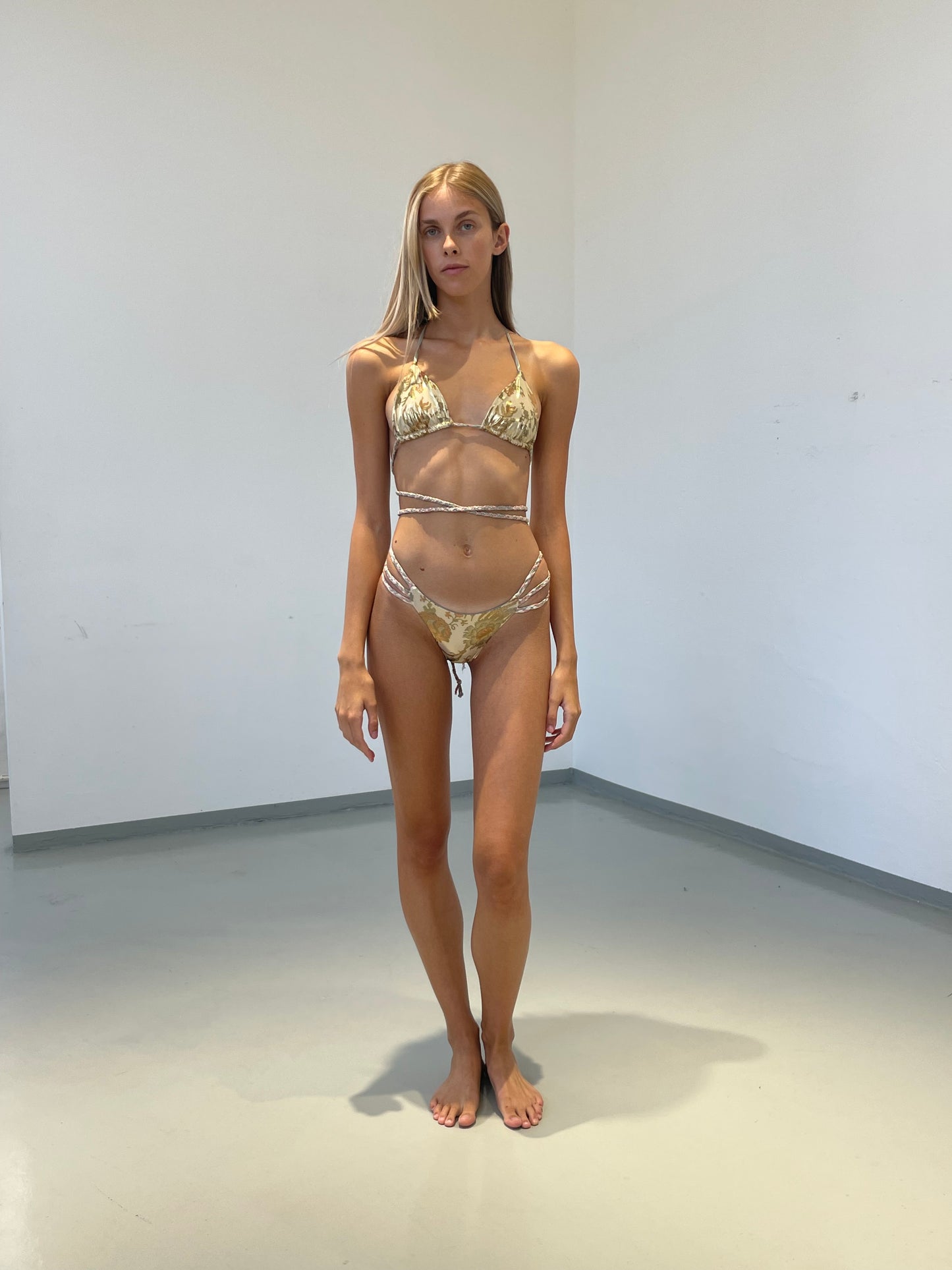 Syren Kyoto Cream Brazilian cut
